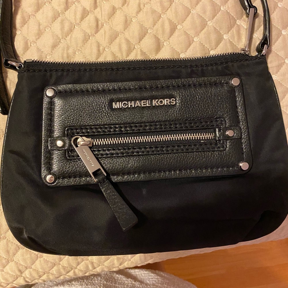 Crossbody bag